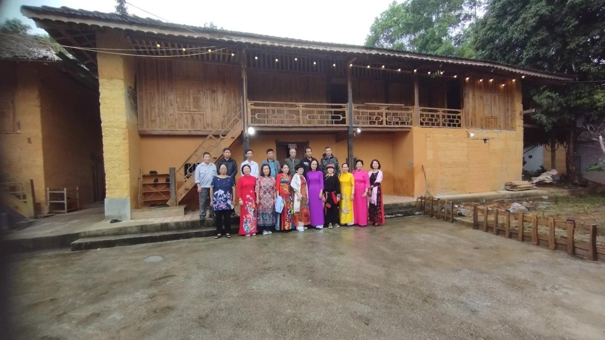 Huy Man Homestay Ха Жианг Екстериор снимка