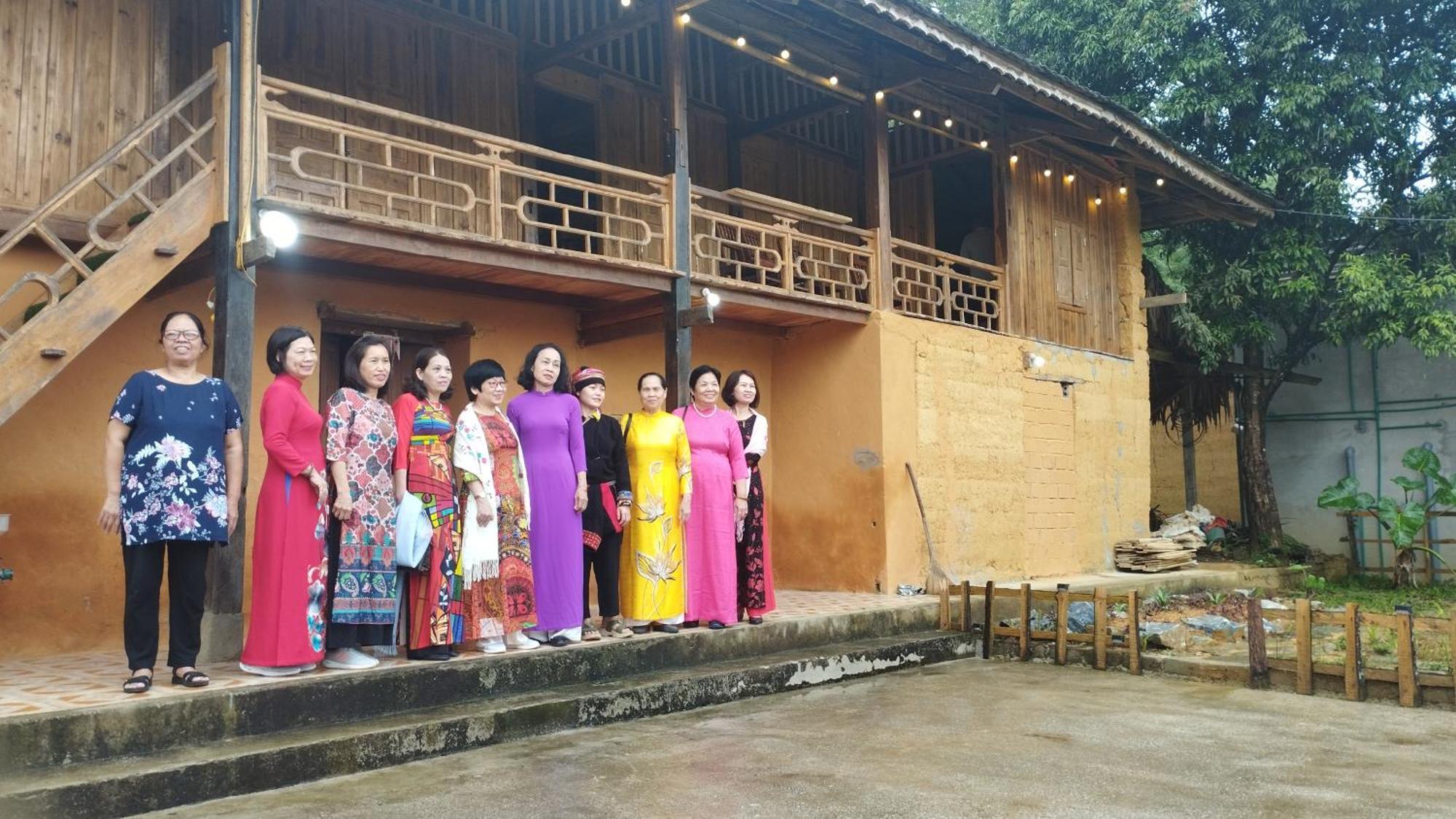 Huy Man Homestay Ха Жианг Екстериор снимка