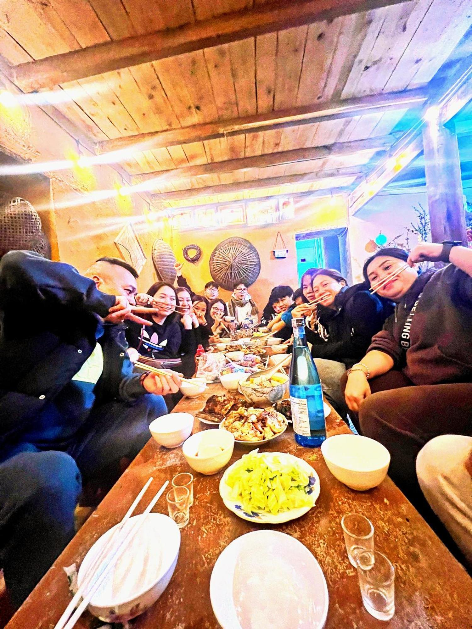 Huy Man Homestay Ха Жианг Екстериор снимка